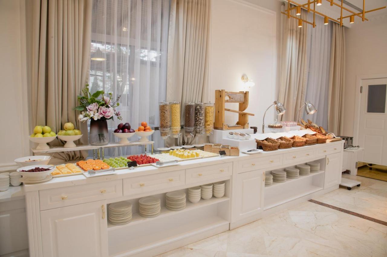 Lotte City Hotels Tashkent Palace Exterior photo