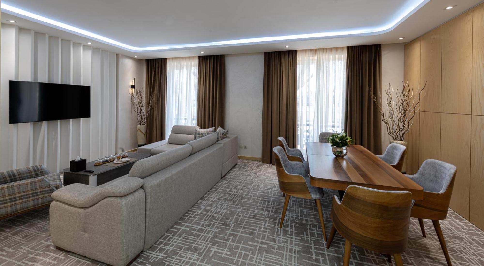 Lotte City Hotels Tashkent Palace Exterior photo