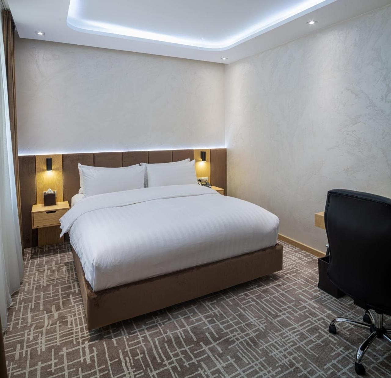 Lotte City Hotels Tashkent Palace Exterior photo