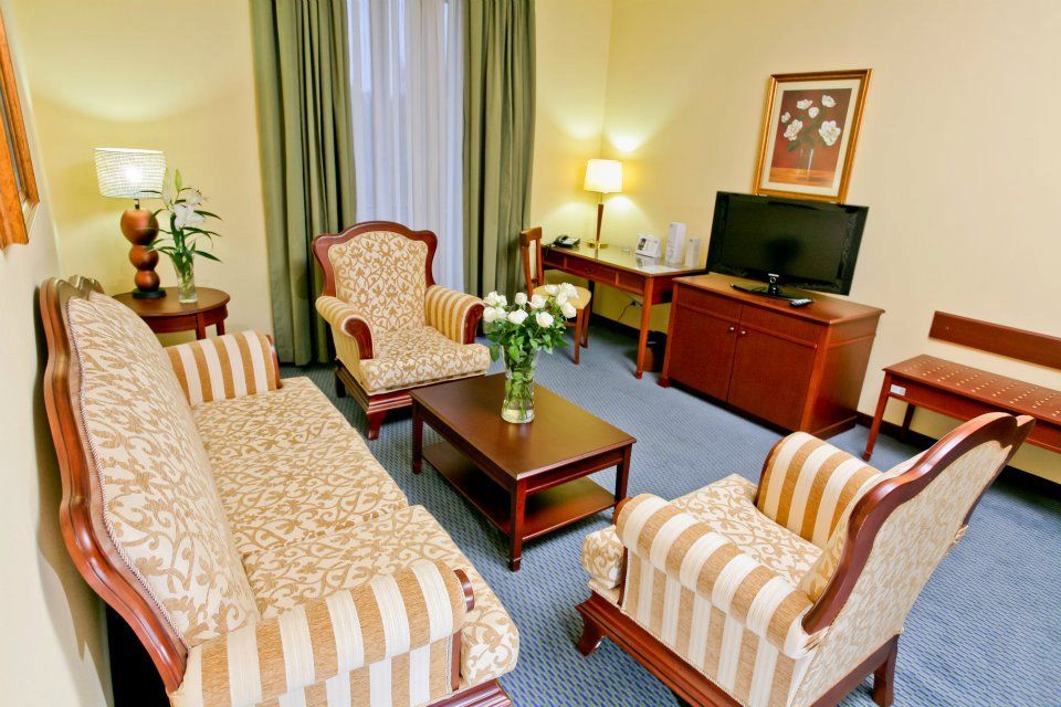 Lotte City Hotels Tashkent Palace Exterior photo
